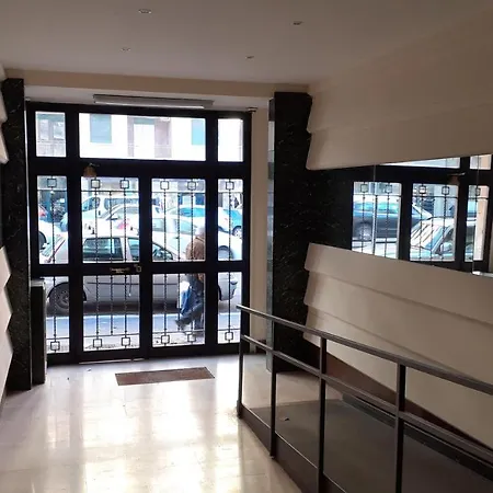 5-rooms روما