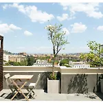 5-rooms לינה וארוחת בוקר