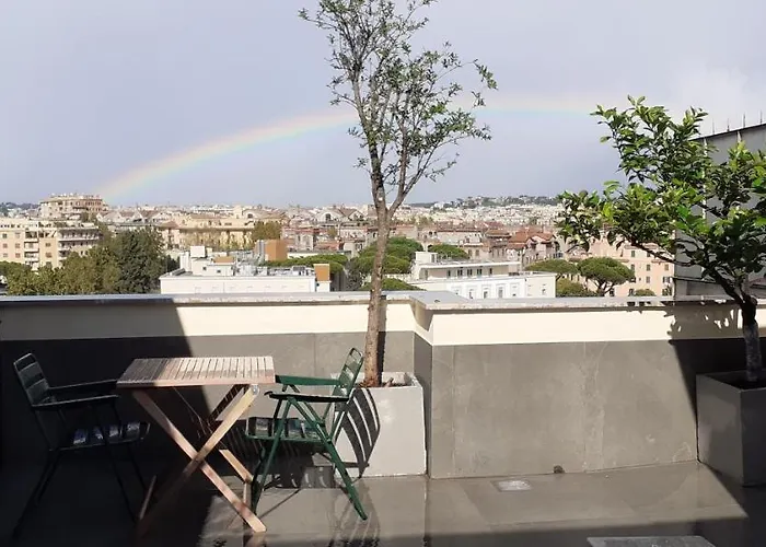 לינה וארוחת בוקר 5-rooms 4*