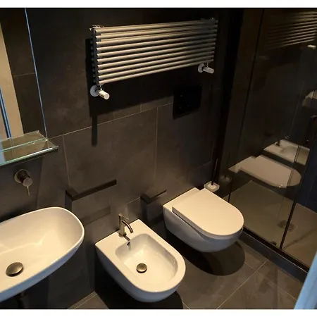 5-rooms 4* Рим